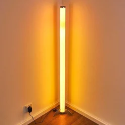 Lampadaire Led Rgb Globo Rocky Argente, 1 Lumiere, Telecommandes, Changeur De Couleurs